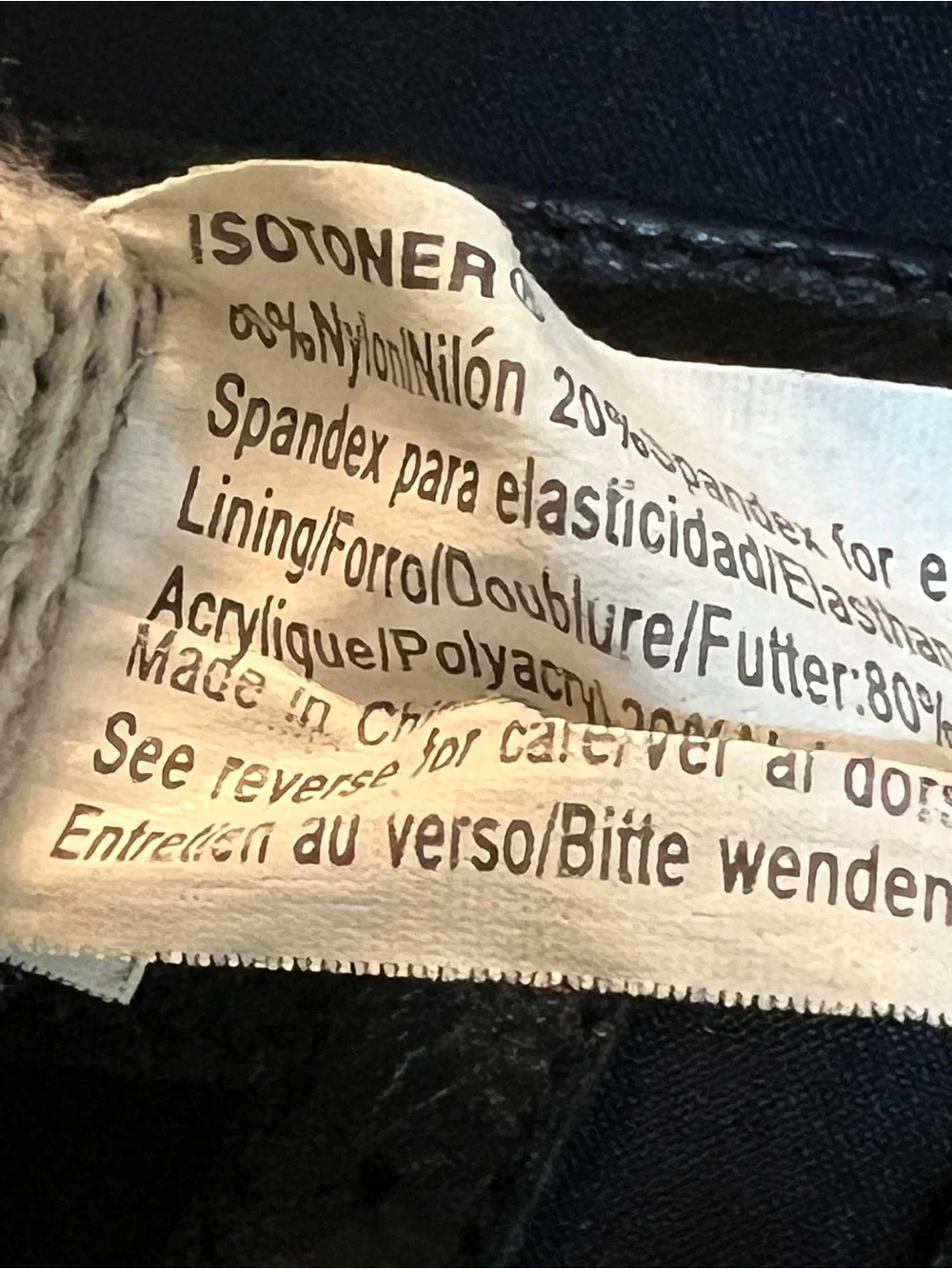 Aris Isotoner Women’s gloves